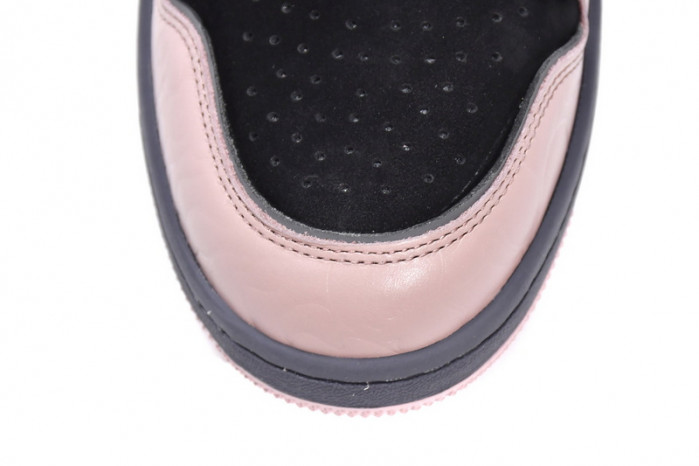 B*PE SNEAKER
