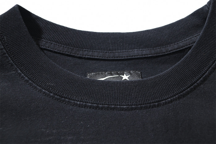 He11star T-shirt 24043011