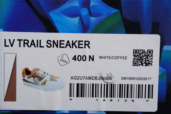 LV TRAINER SNEAKER LOW