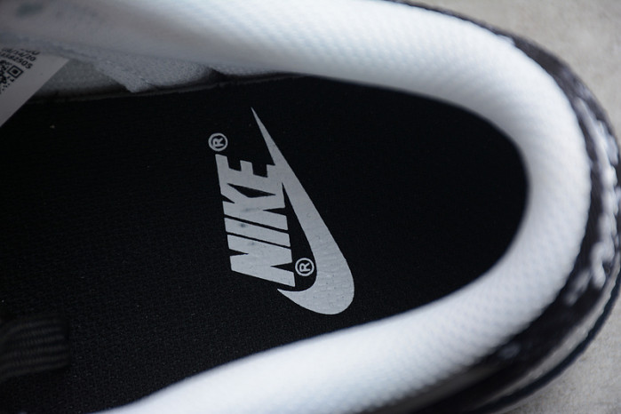 Nike Dunk Low Black Paisley (W) DH4401-100
