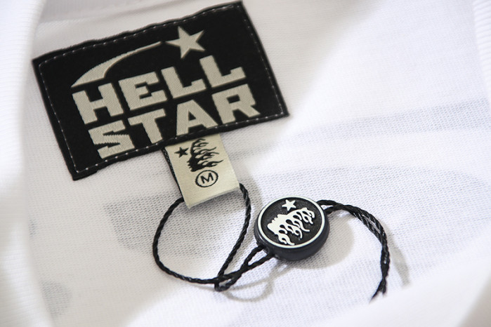 He11star T-shirt 24043035
