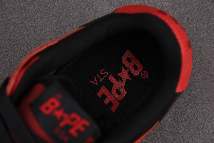 B*PE SNEAKER