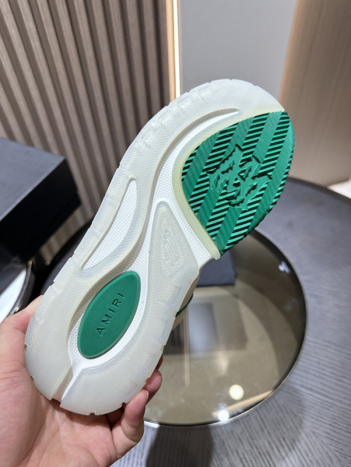 AR1M1 Sneaker MA1