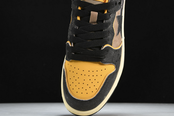 B*PE SNEAKER