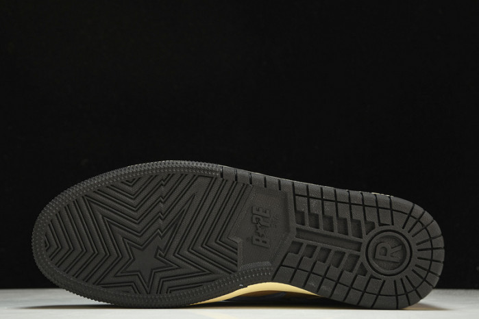 B*PE SNEAKER