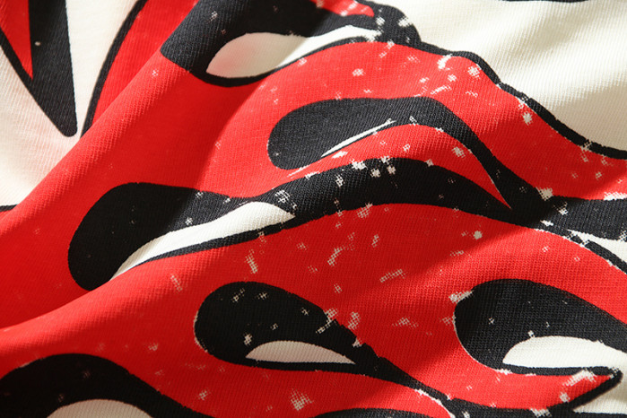 He11star T-shirt 24043033