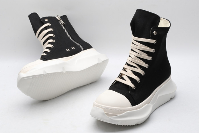 Rick Owen.s Sneaker