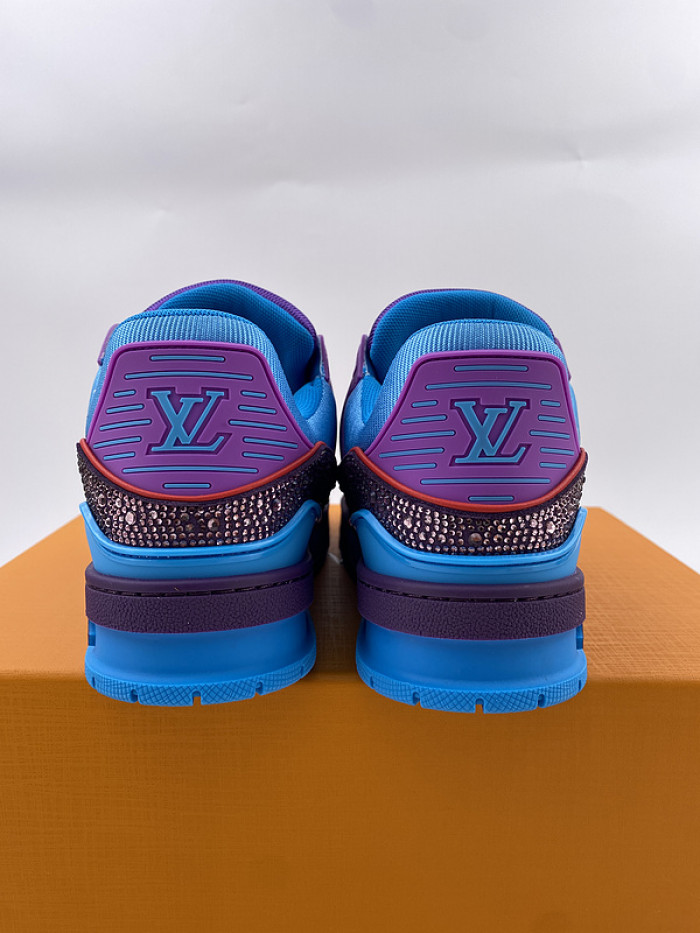 LV TRAINER SNEAKER