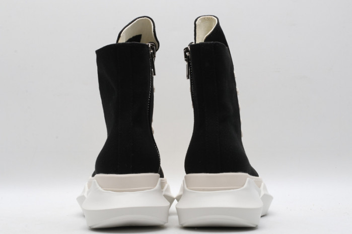 Rick Owen.s Sneaker