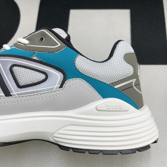DR B30 Sneakers