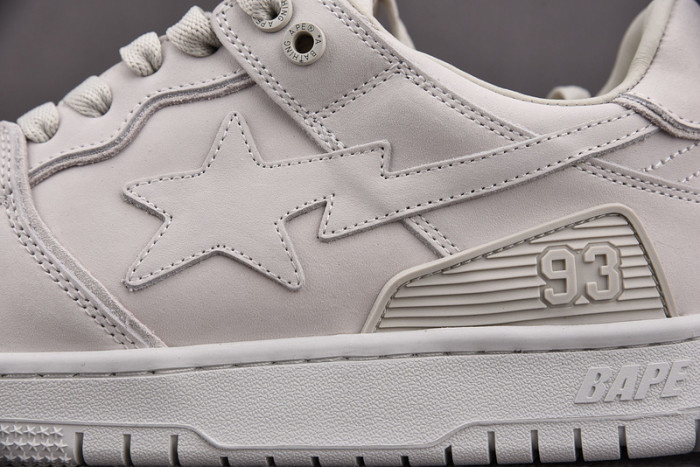 B*PE SNEAKER
