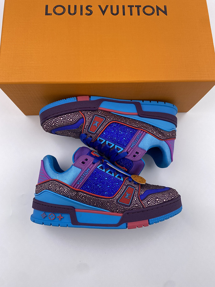 LV TRAINER SNEAKER