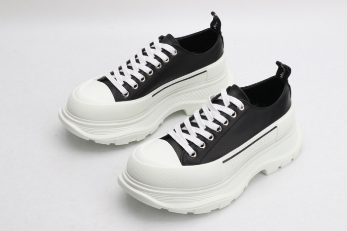 MQ SNEAKERS（Leather)