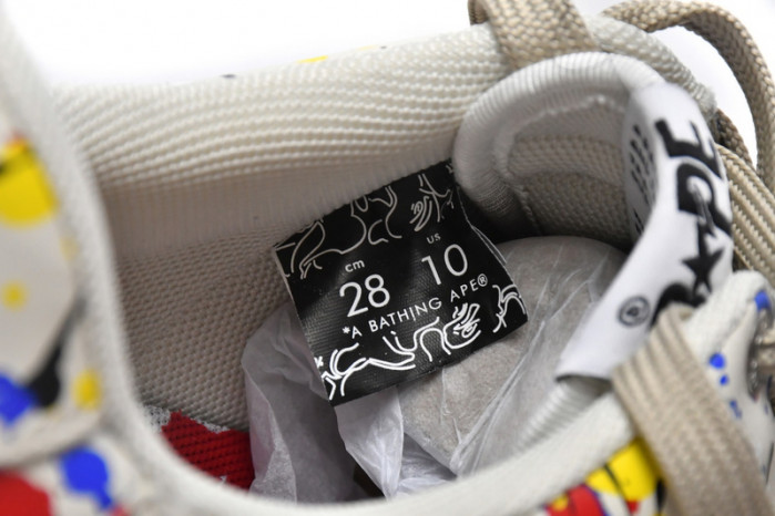 B*PE SNEAKER