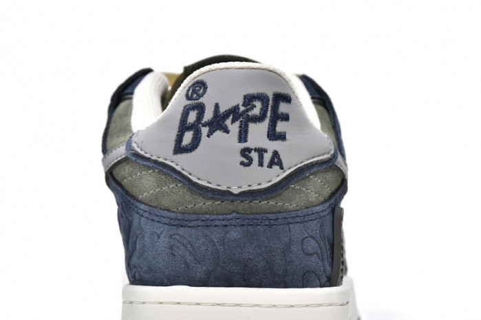 B*PE SNEAKER
