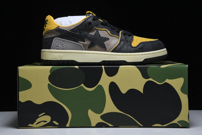B*PE SNEAKER
