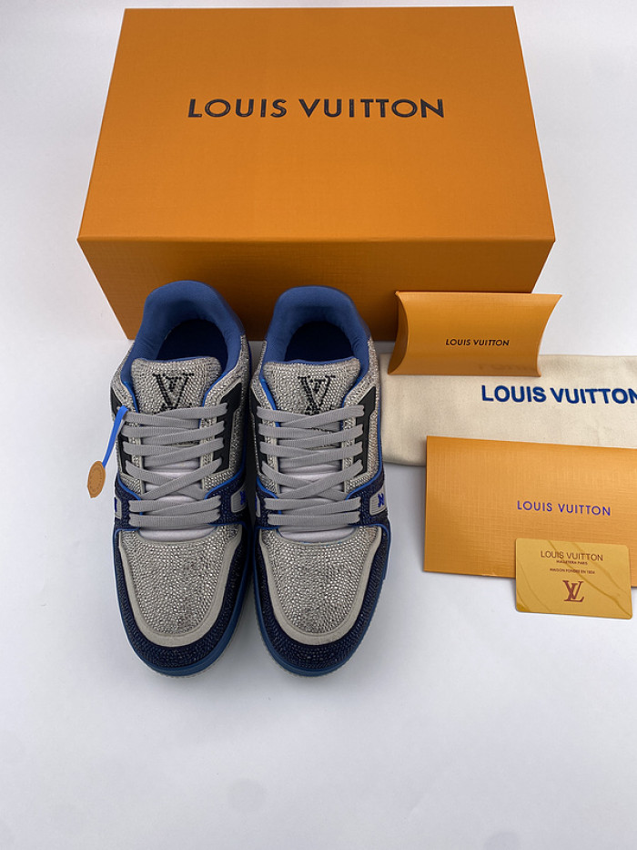 LV TRAINER SNEAKER