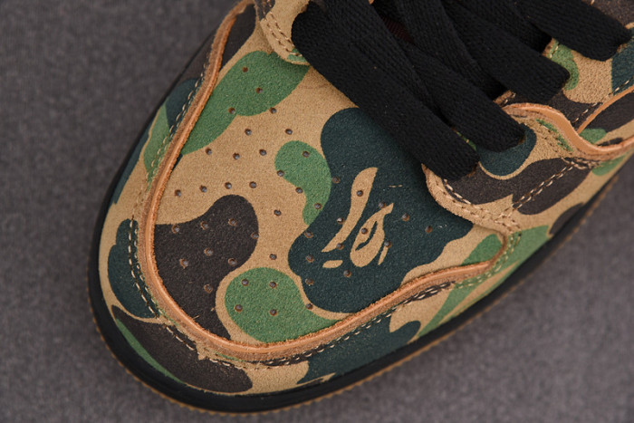 B*PE SNEAKER