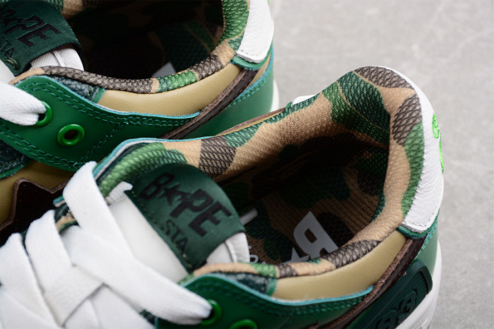 B*PE SNEAKER