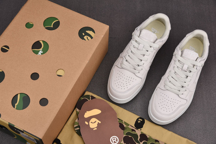 B*PE SNEAKER