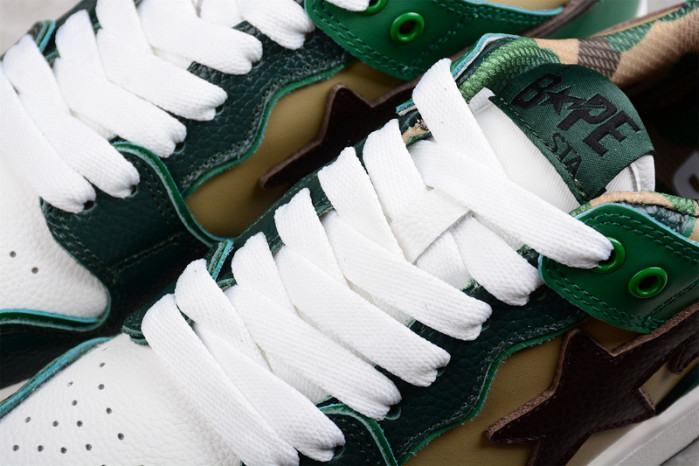 B*PE SNEAKER