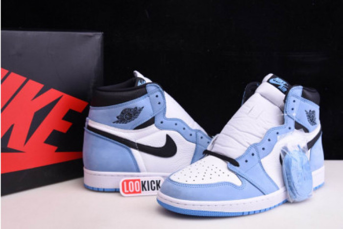 AIR JORDAN 1 RETRO HIGH WHITE UNIVERSITY BLUE BLACK 555088-134