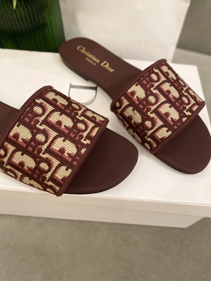 DR SLIPPERS
