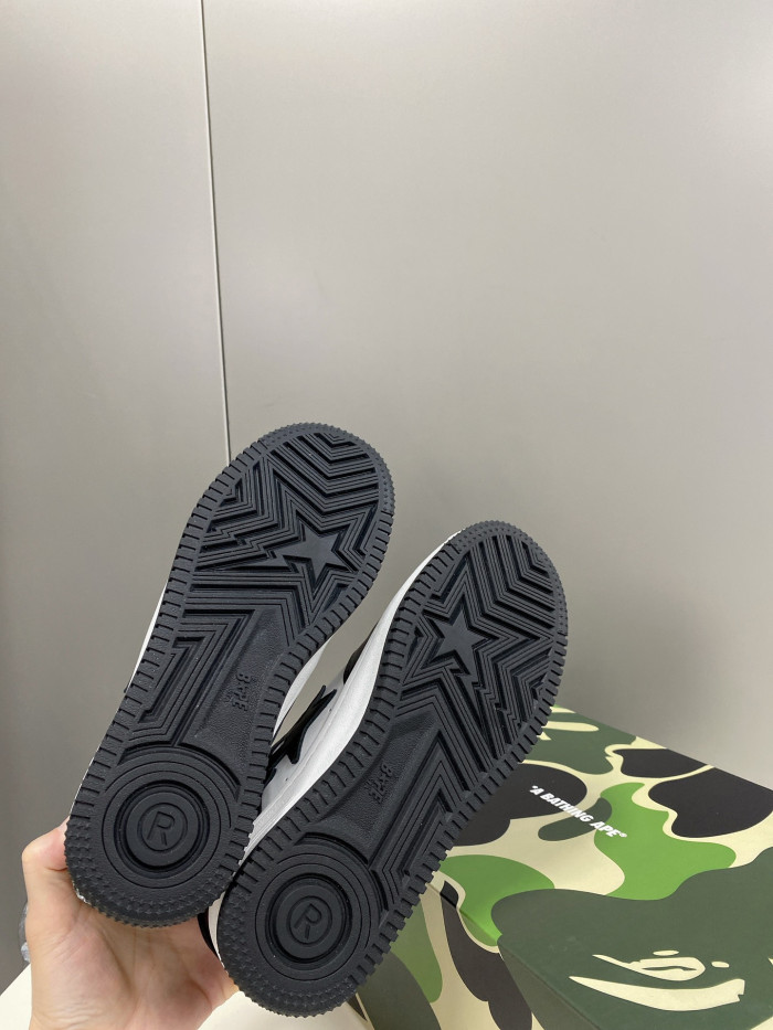 B*PE SNEAKER