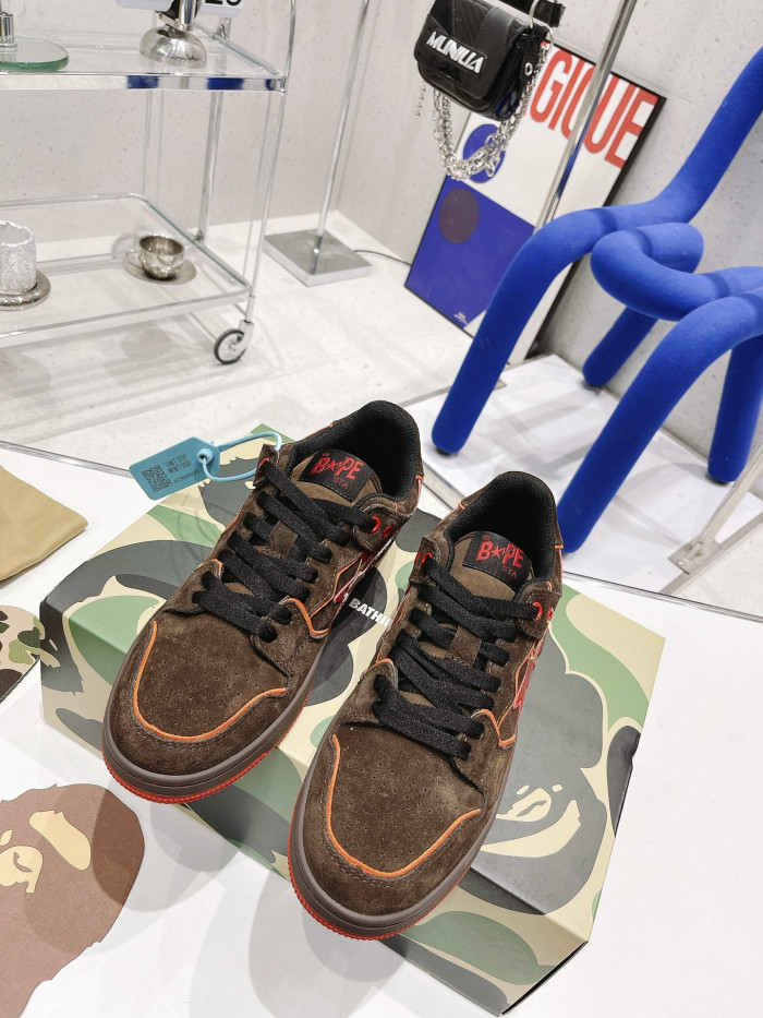 B*PE SNEAKER