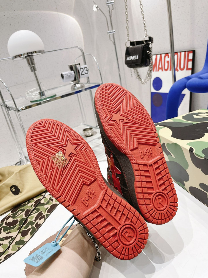 B*PE SNEAKER