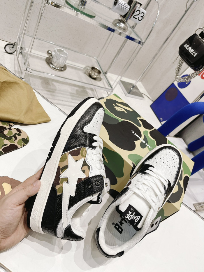 B*PE SNEAKER
